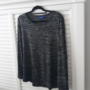 Long sleeve black and white sweater